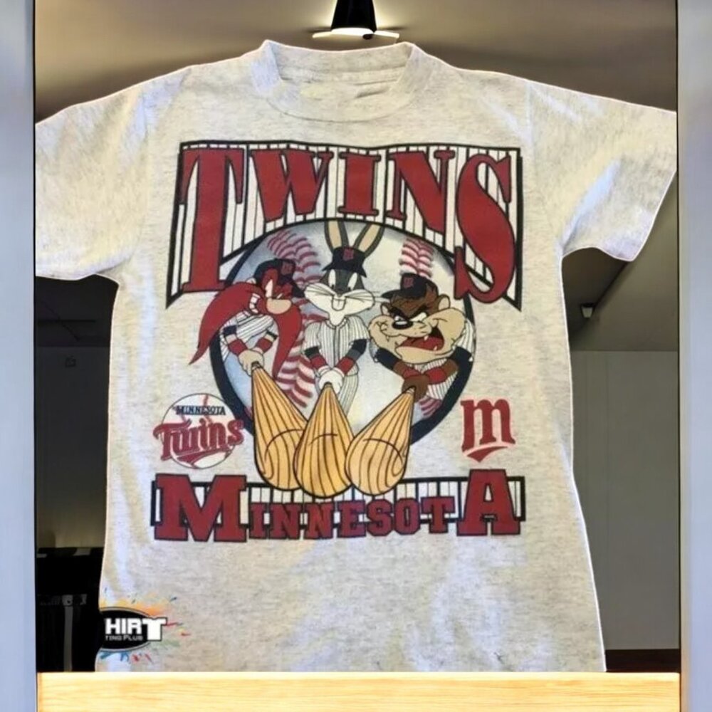 Vintage MLB Minnesota Twins Looney Tune unisex Shirt  AN44979